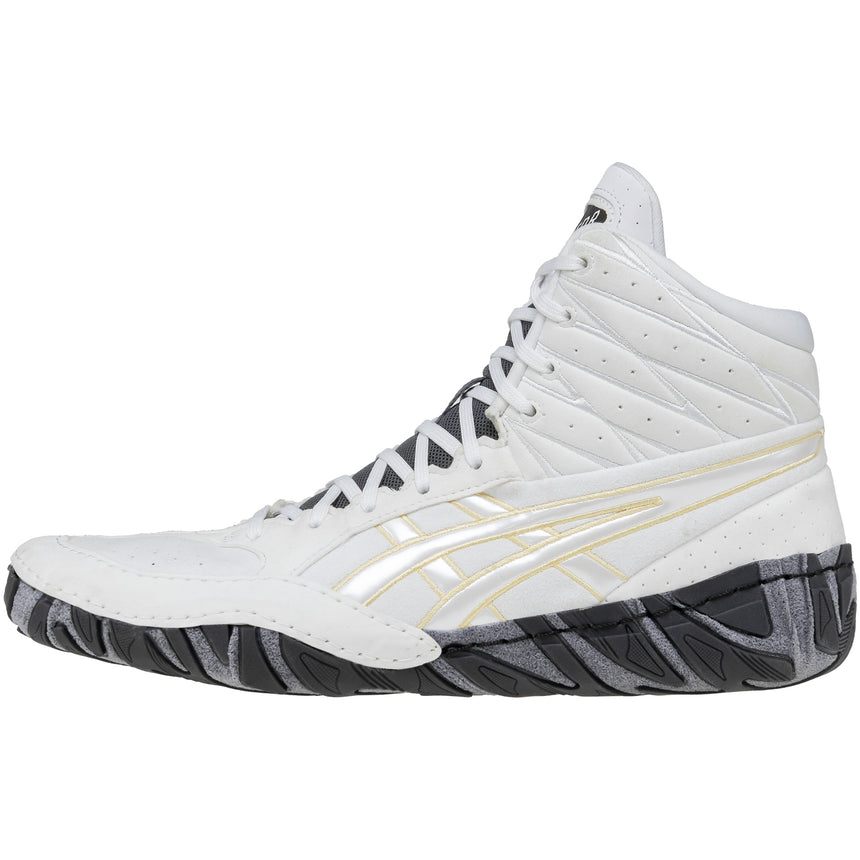 ASICS Aggressor 6 Wrestling Shoes in White and Gold side view 2