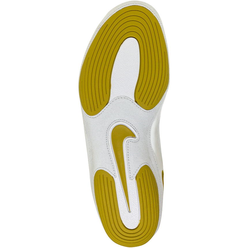 Nike Inflict 4 Wrestling Shoes in White and Gold sole view